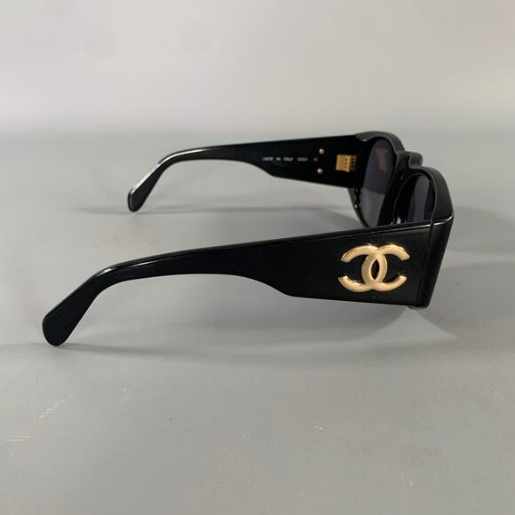 CHANEL Black Acetate Sunglasses - Picture 2 of 7